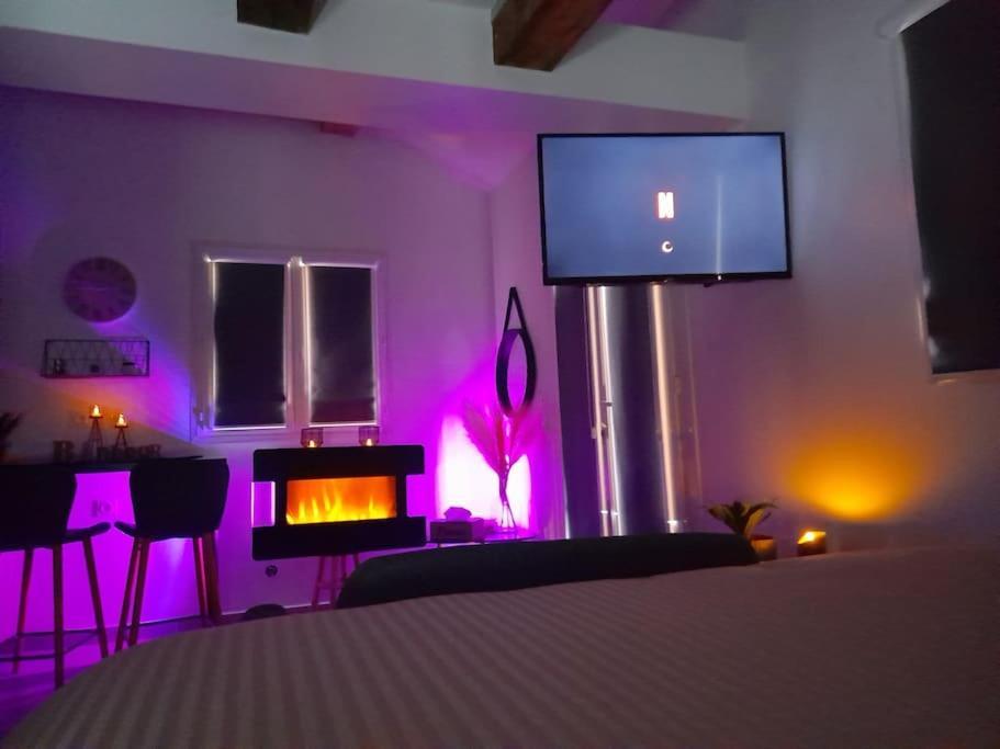 L'antre deux Pierres, spa, détente et romantisme Bouyon Exterior foto