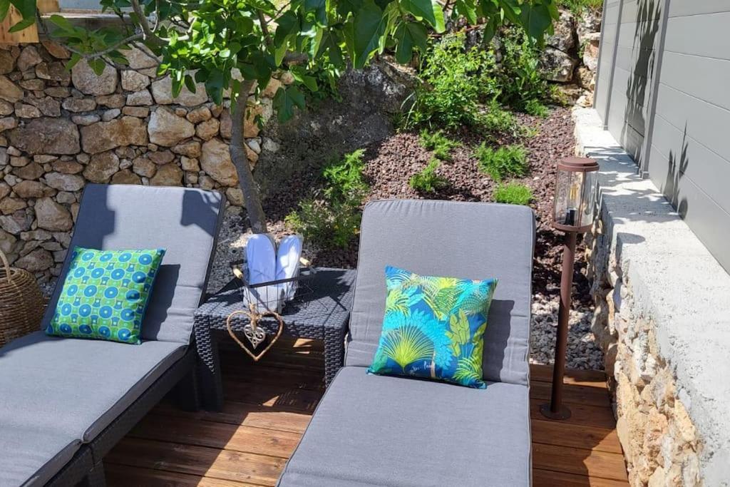 L'antre deux Pierres, spa, détente et romantisme Bouyon Exterior foto